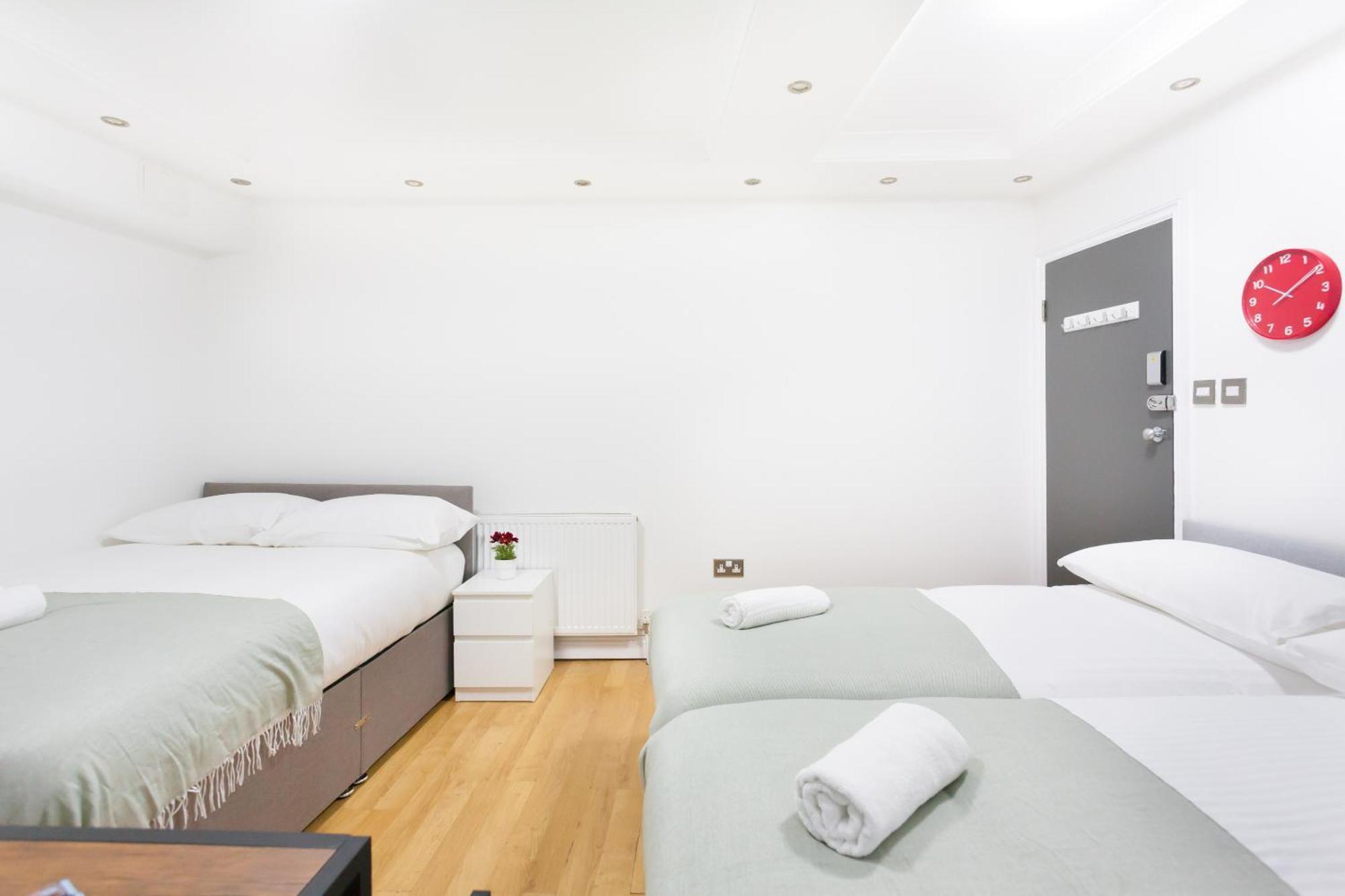 Eurostar Budget Rooms - Next To Kings Cross & Eurostar Train Station London Exterior foto
