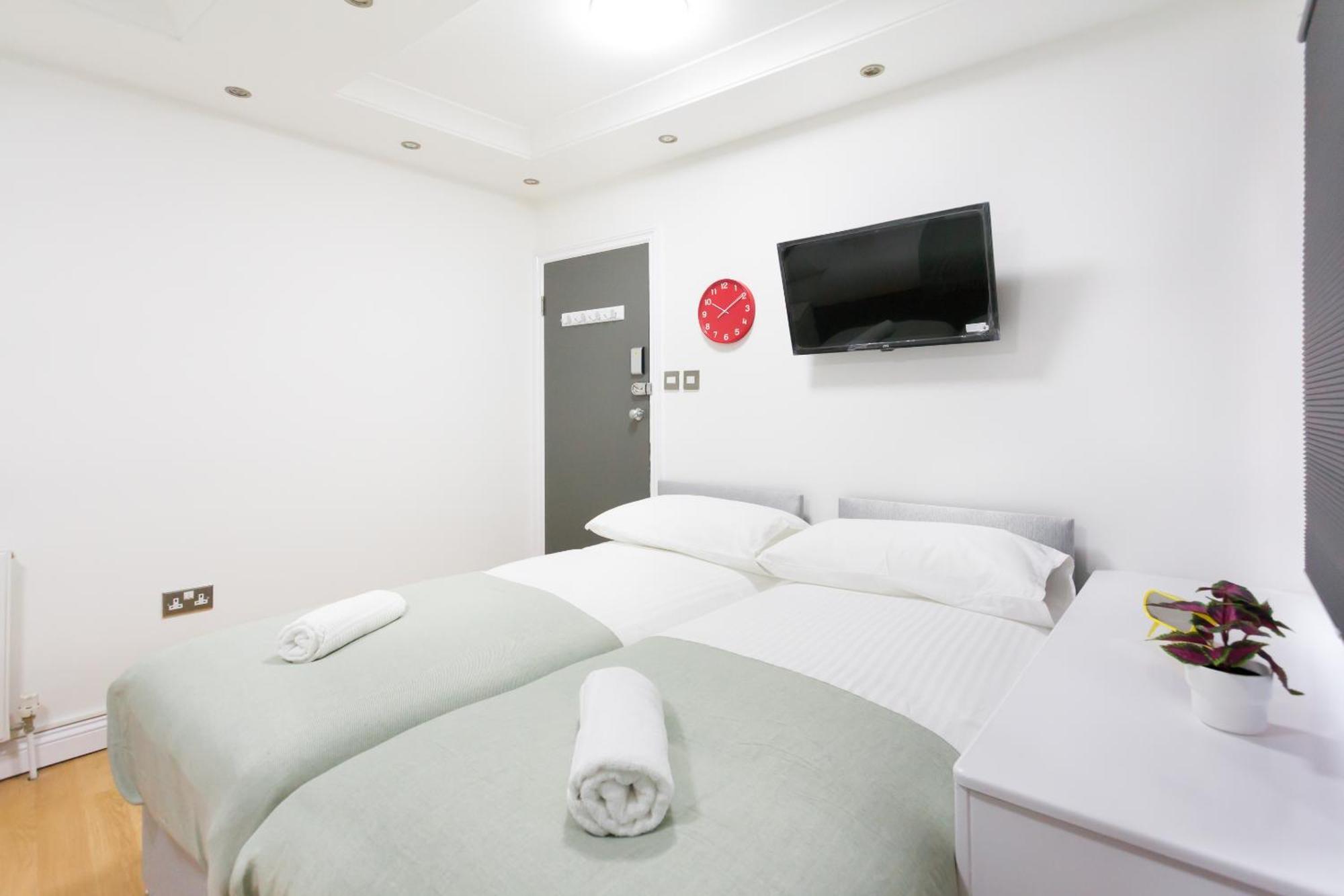 Eurostar Budget Rooms - Next To Kings Cross & Eurostar Train Station London Exterior foto