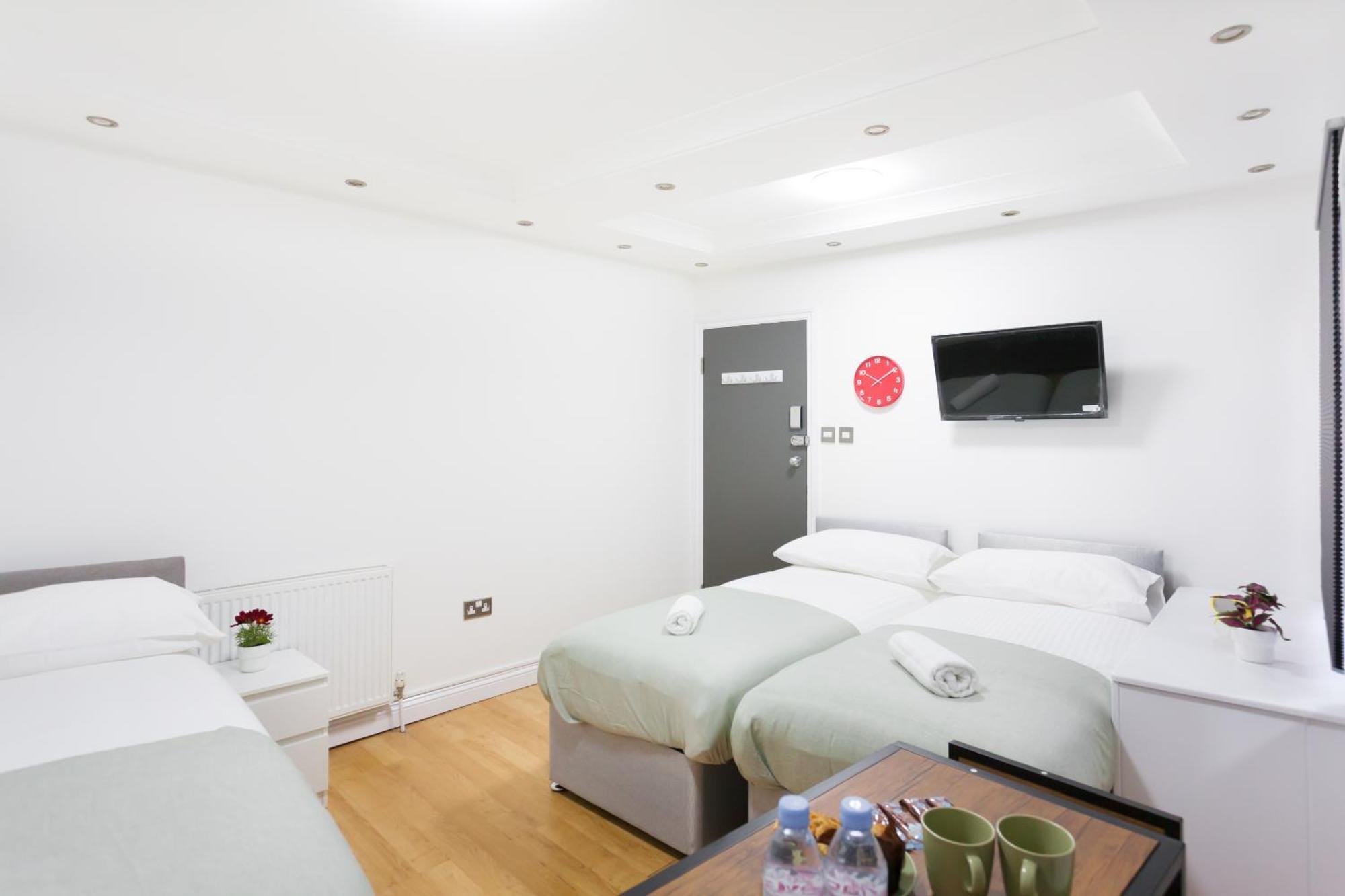 Eurostar Budget Rooms - Next To Kings Cross & Eurostar Train Station London Exterior foto