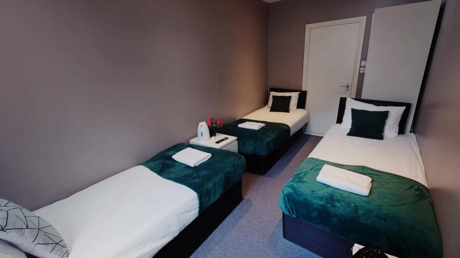 Eurostar Budget Rooms - Next To Kings Cross & Eurostar Train Station London Exterior foto